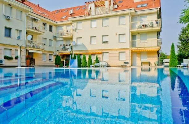 Relax Beach Apartman Hajdúszoboszló Buitenkant foto