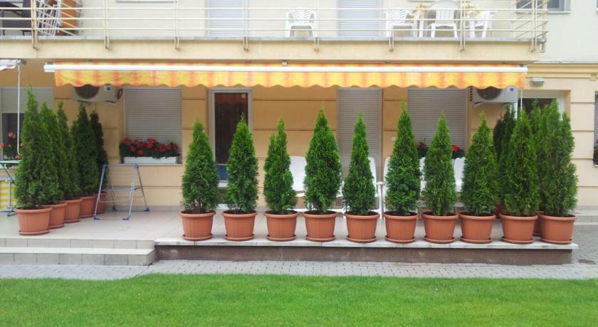Relax Beach Apartman Hajdúszoboszló Buitenkant foto