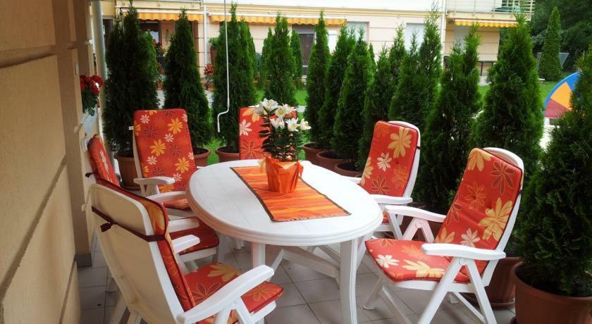 Relax Beach Apartman Hajdúszoboszló Buitenkant foto